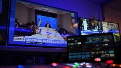 Guzmán: el acuerdo con el FMI debe permitir «refinanciar los vencimientos programados»