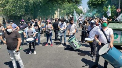 Córdoba: El Suoem continúa su reclamo salarial y volvió este martes a las calles