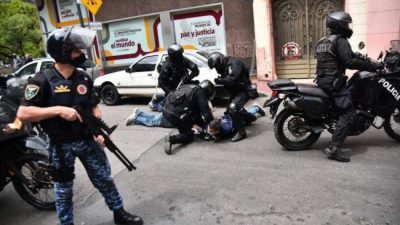 Córdoba: Fuerte repudio de organismos de DDHH a represión de empleados municipales