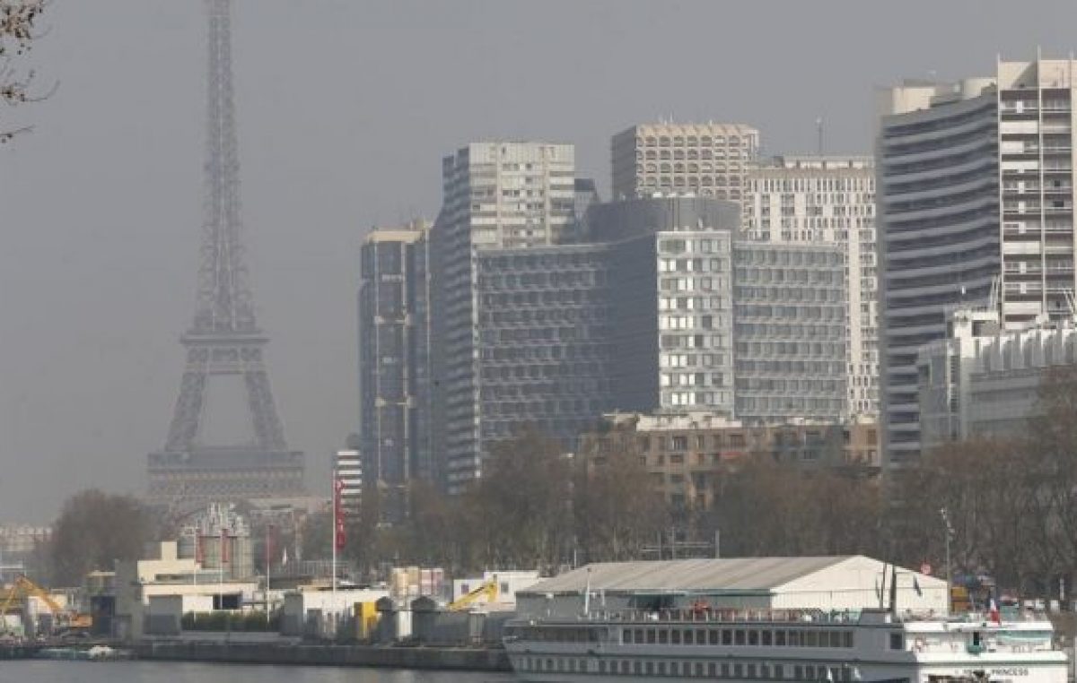 El Gobierno francés prepara una reforma legal para tipificar el delito contra el medio ambiente