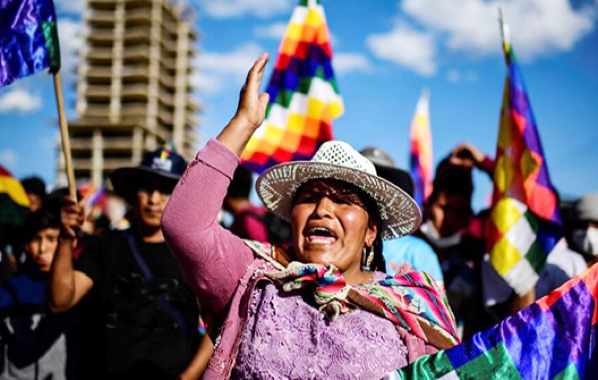En calma, Bolivia retoma el camino de la  democracia