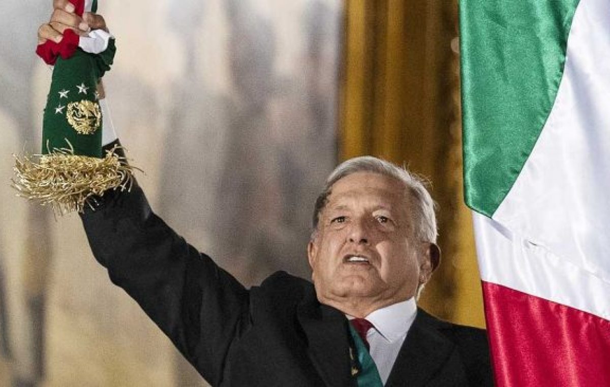 El partido de López Obrador duplica a los tradicionales en las encuestas