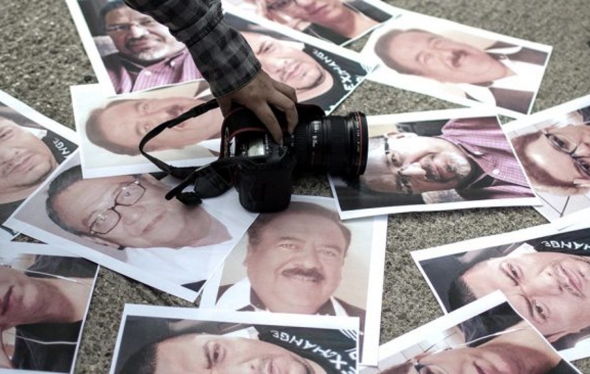 Cincuenta periodistas fueron asesinados en 2020, solo una minoría en guerras