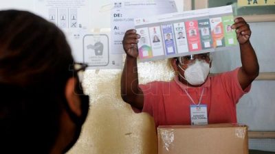 Inscriben en Bolivia a los candidatos para las elecciones regionales