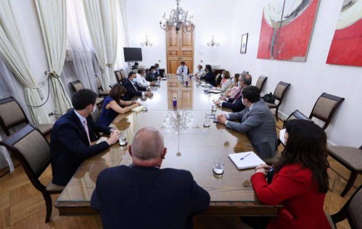 El gobernador de San Juan se reunió en Chile con el intendente de Coquimbo: «El Túnel de Agua Negra es el objetivo primario y primordial»