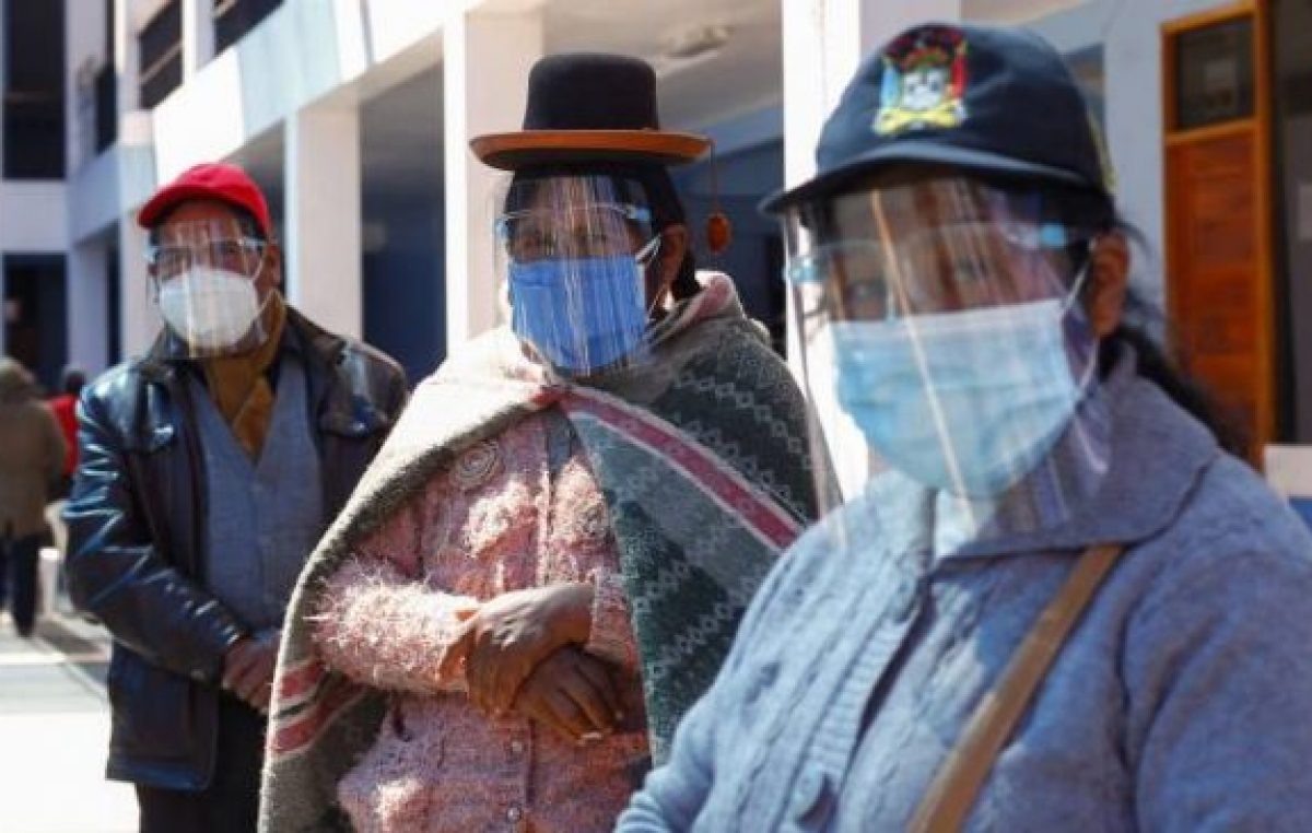 Médicos de Bolivia hacen paro para exigir un confinamiento «rígido»