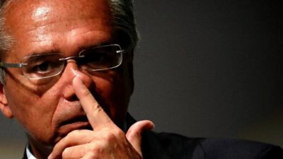 Brasil: el ministro de Economía advirtió que el camino no es endeudarse como hizo Macri