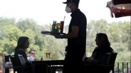 Asfixiados por las deudas, 300 locales gastronómicos jujeños cerraron