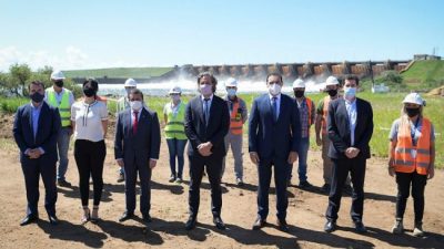 Yacyretá: comenzó la construcción de la central hidroeléctrica más grande de la región