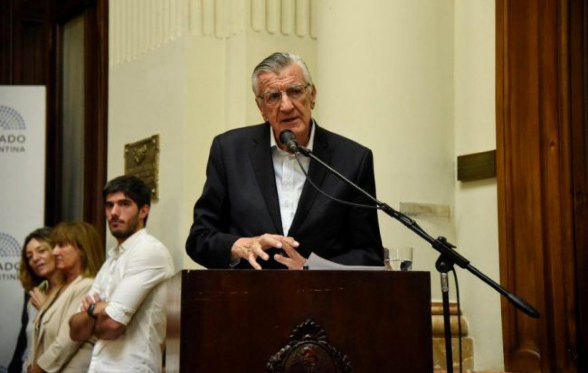 PJ Bonaerense: respaldo de José Luis Gioja a Máximo Kirchner