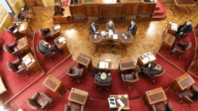 Santa Fe: La Casa Gris y los bloques peronistas del Senado y Diputados delinean una estrategia legislativa común