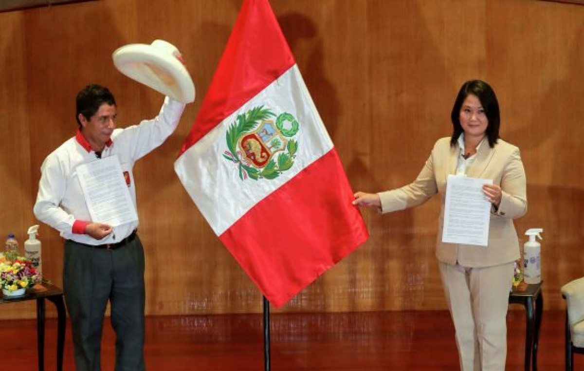 Elecciones en Perú: Pedro Castillo con una leve ventaja sobre Keiko Fujimori en el conteo rápido 