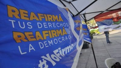 Uruguay: la oposición se acerca al referéndum para anular una ley neoliberal de Lacalle Pou 