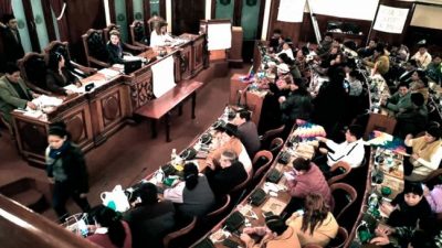 Media sanción en Bolivia a una ley que subordina la Policía al poder civil
