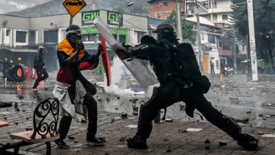 Duro informe: la comisión argentina pide investigar la violencia institucional en Colombia