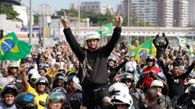 Bolsonaro lanzó una contraofensiva por las protestas de la oposición