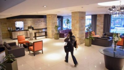Cierre de hoteles, otra pandemia que azota a la ciudad de Neuquén
