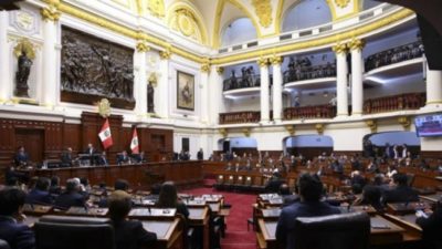 El Congreso de Perú elige sus autoridades, claves para el primer año del gobierno de Castillo