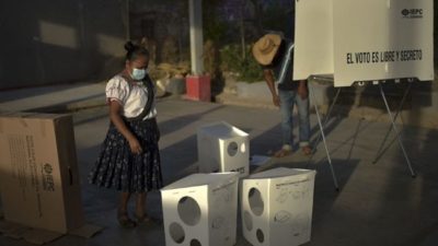 México: Comenzó la campaña para el referendo sobre juicios por corrupción a expresidentes