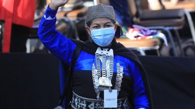 Chile: Se instaló la Convención Constituyente y quedó presidida por una mujer mapuche