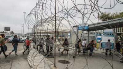 «Quedate en México»: la Corte Suprema de Estados Unidos ordenó reactivar una cuestionada política migratoria de Trump