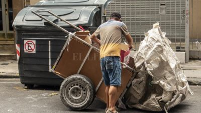 Casi el 50% de los argentinos cayó en la pobreza