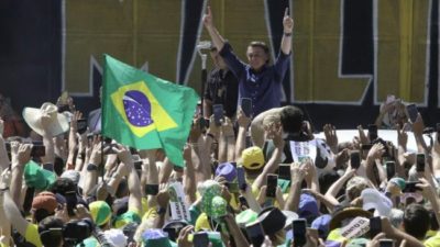 La Avenida Paulista bolsonarista, un viaje a la Guerra Fría, sin barbijo y en familia