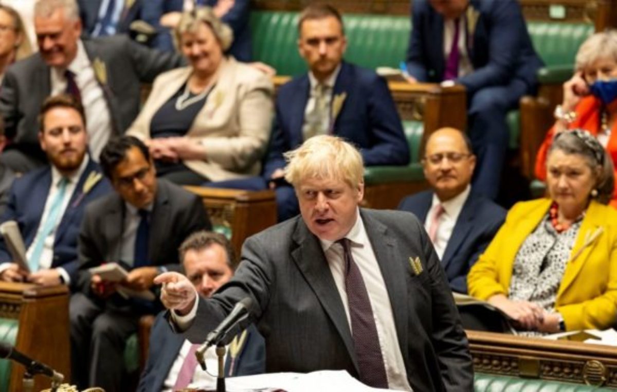 Boris Johnson reforma su gabinete para enfrentar la reconstrucción del Reino Unido
