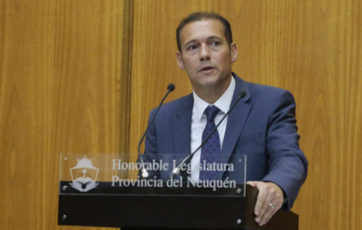 Neuquén: Gutiérrez pide un lugar en la lista del MPN que irá a la elección general