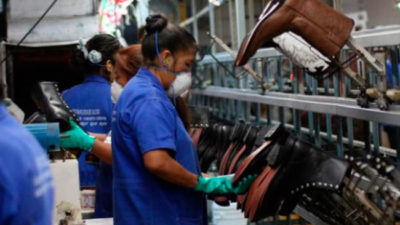 Moroni: «No existe evidencia empírica de que la eliminación de derechos laborales genere más empleo»