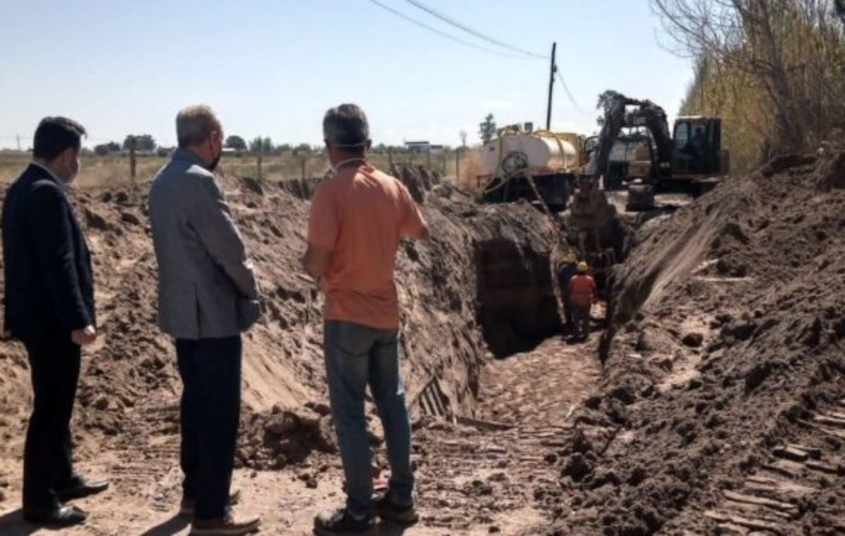 Mendoza: Obras de agua y cloacas en San Martín benefician a más de 1.600 familias