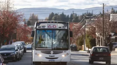 El municipio de Bariloche le dio a Mi Bus más de catorce millones de pesos y casi cien mil litros de combustible