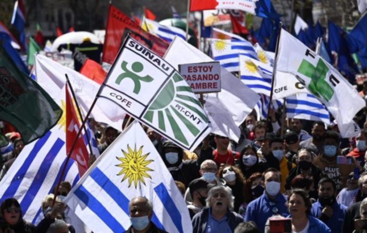 Uruguay: arrancó un paro general por empleo y mejores salarios