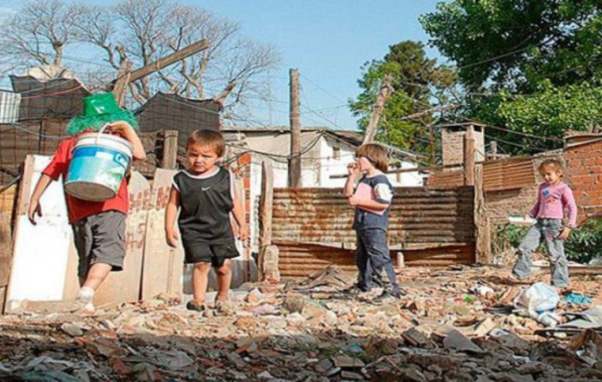 La mitad del Gran Santa Fe bajo la línea de la pobreza: «Es necesario saber quiénes son esos pobres»