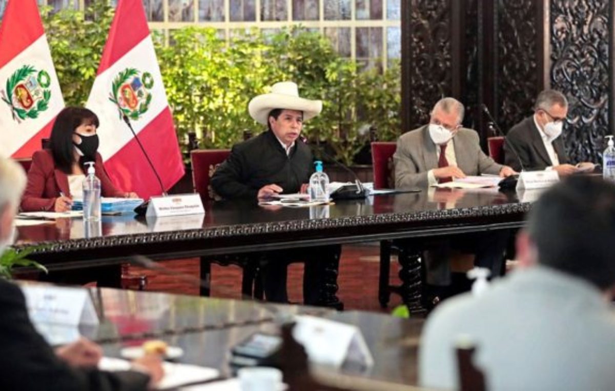 El gobierno peruano propuso una reforma constitucional limitada