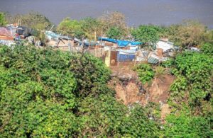 Estiman que están a cargo de mujeres dos de cada tres hogares en barrios populares de Paraná