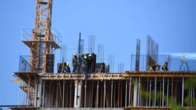 En Neuquén, el empleo en la construcción aumentó 31% en el último año