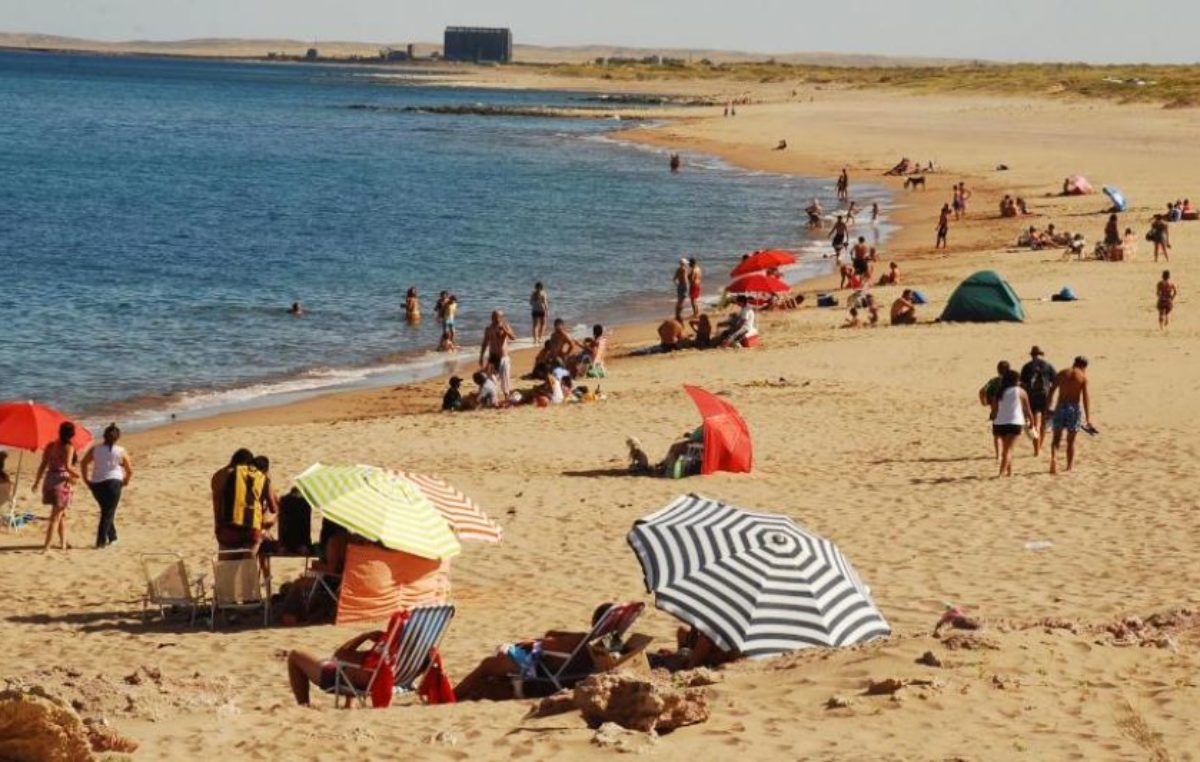 Playas Doradas, el sitio de mar y arena argentina del que todos hablan