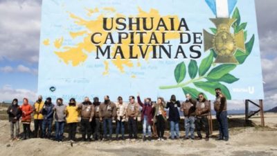 Ushuaia: Inauguraron un nuevo cartel de reafirmación de los derechos soberanos sobre Malvinas