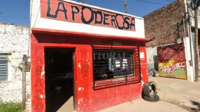 La Poderosa prepara 500 platos de comida por fin de semana en Santa Fe