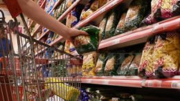 Una familia tipo argentina necesitó más de $ 72.365 para no ser pobre en octubre