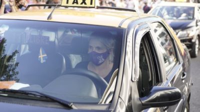 El municipio de Rosario busca incorporar más mujeres a la conducción de taxis