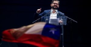 Chile: Una semana política caliente anticipó el tono de la transición del presidente electo Gabriel Boric