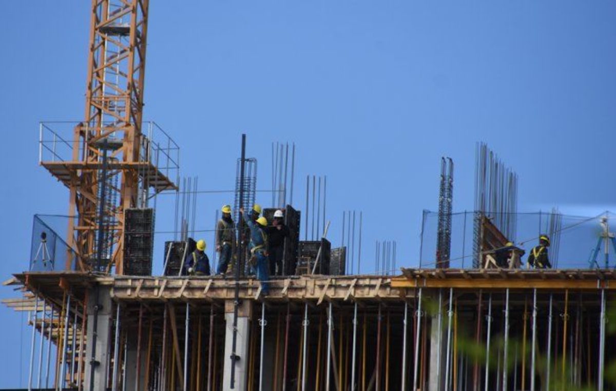 La construcción privada reparte 25 millones de dólares mensuales en Neuquén