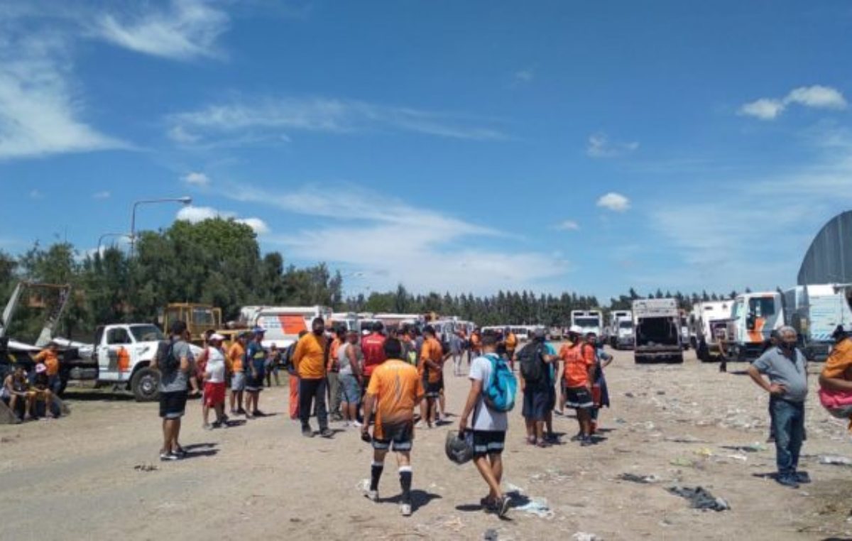 El Ministerio de Trabajo bonaerense recibió a municipales de Berazategui tras una semana de conflicto