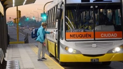 El Gobierno sube 40% compensaciones al transporte público del interior