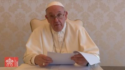 El papa Francisco,en su mensaje a jueces argentinos: «Un 50% de pobres es un 50% de derechos humanos incumplidos»