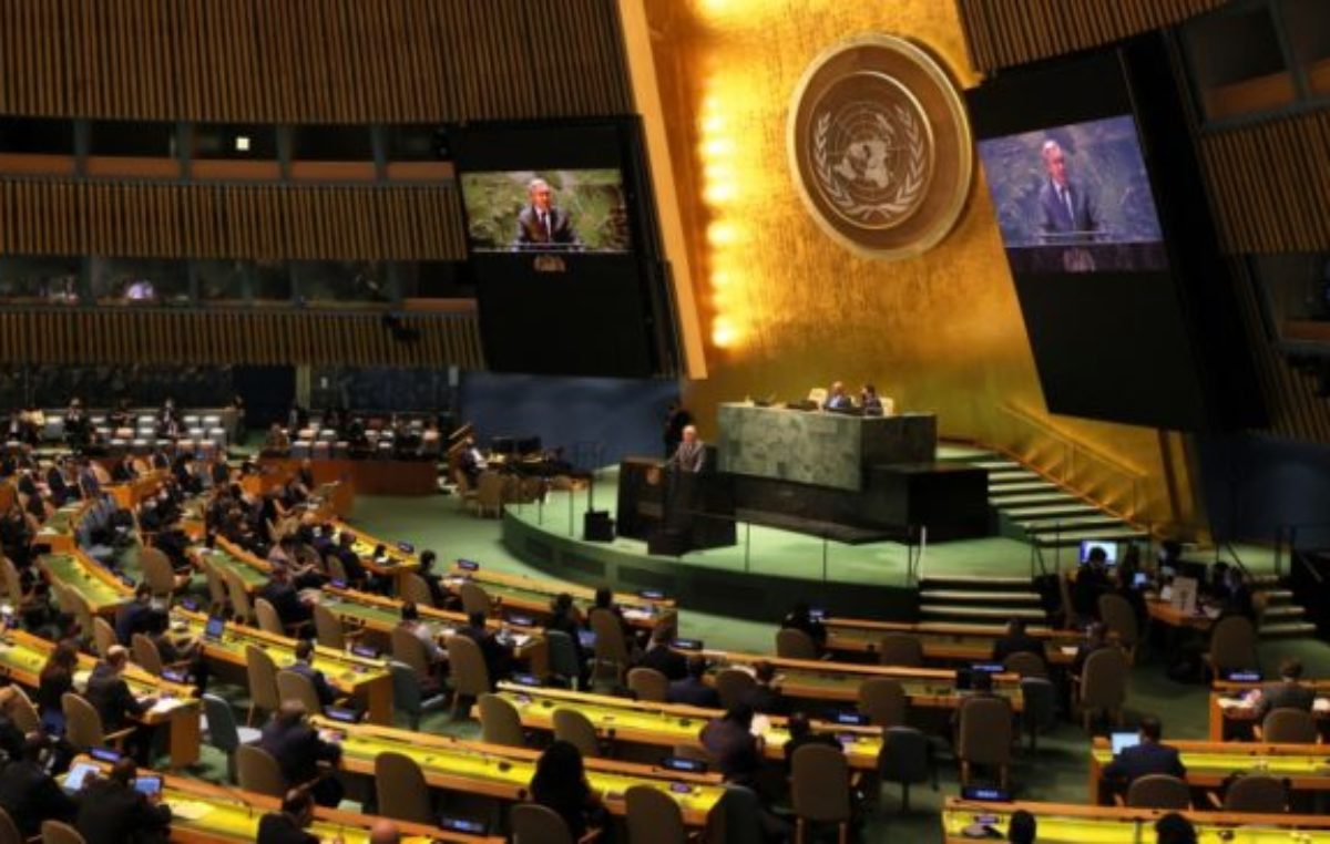 La Asamblea General de la ONU resolvió «exigir» a Rusia que cese la guerra