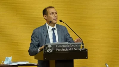 Coparticipación: El gobernador de Neuquén hizo foco en los intendentes