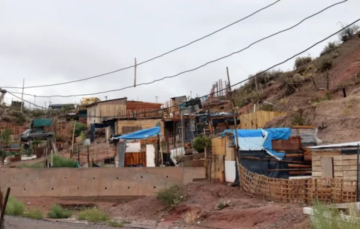 El 2021 cerró con 23 mil pobres menos en Neuquén